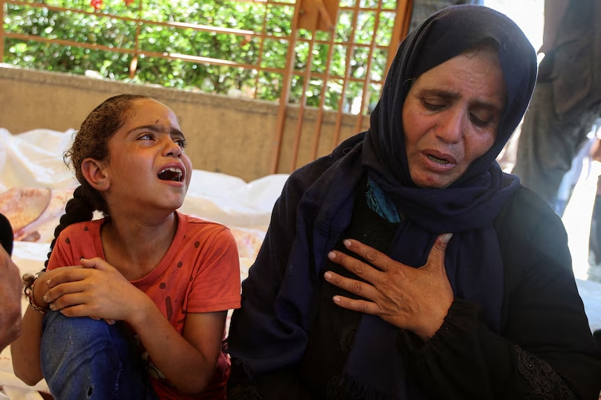 59 Palestinians killed in Gaza, Israeli gunfire at aid center, airstrikes on homes, Gaza civilian deaths, July 2025 humanitarian crisis
