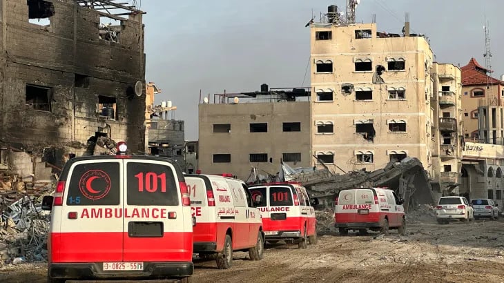 Damaged medical facility in Gaza as WHO and OCHA warn of health system collapse