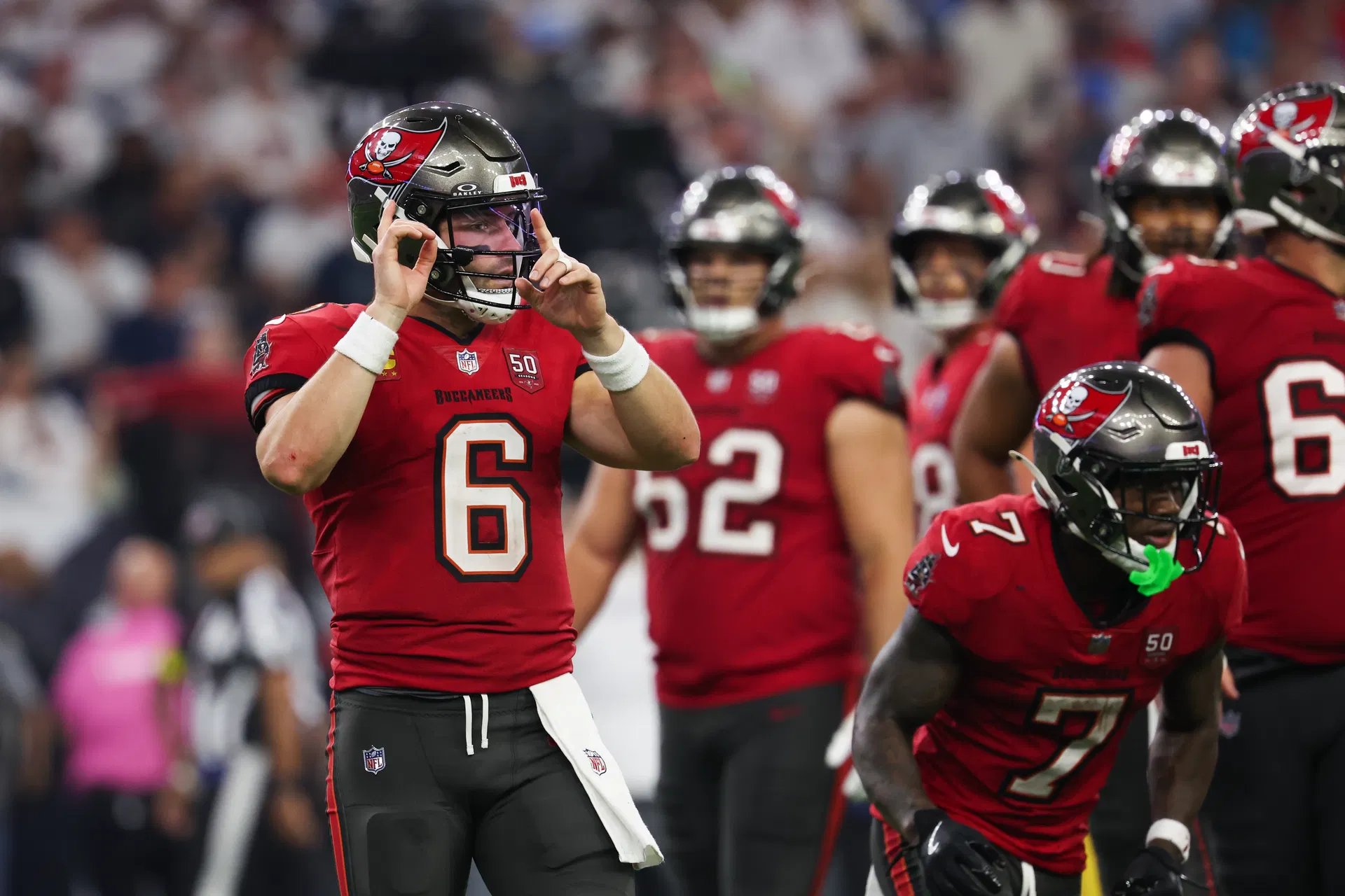 Tampa Bay executes a red-zone concept against the New York Jets