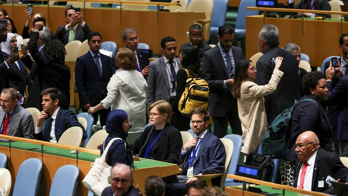 Delegates walking up the aisles to leave the UN General Assembly during Netanyahu’s address.