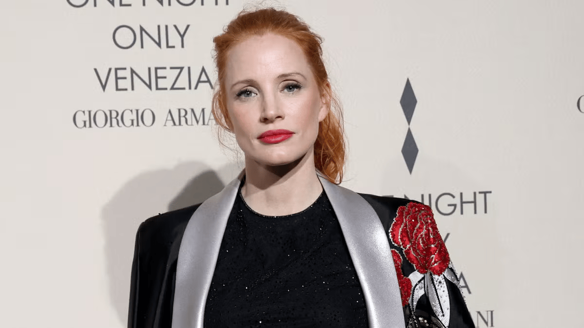 Jessica Chastain Says She Is Not Aligned With Apple Over The Savant Delay