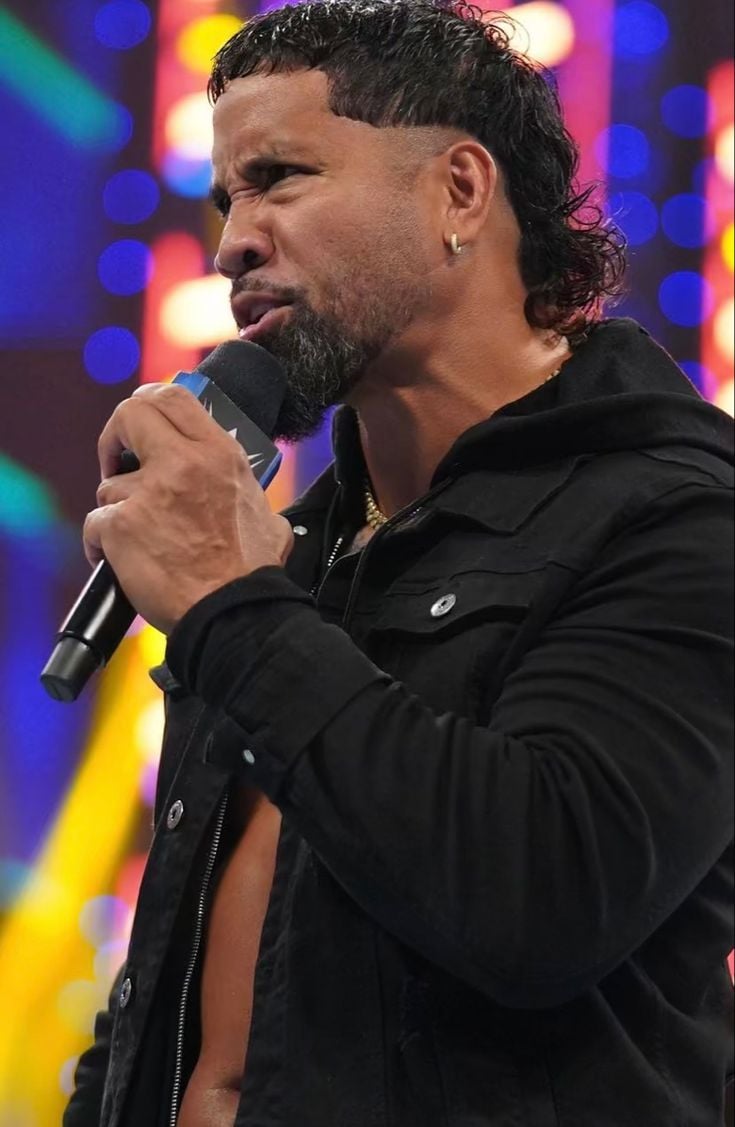 Jey Uso haircut and style jey uso haircut, jey uso hairstyle, wwe jey uso look