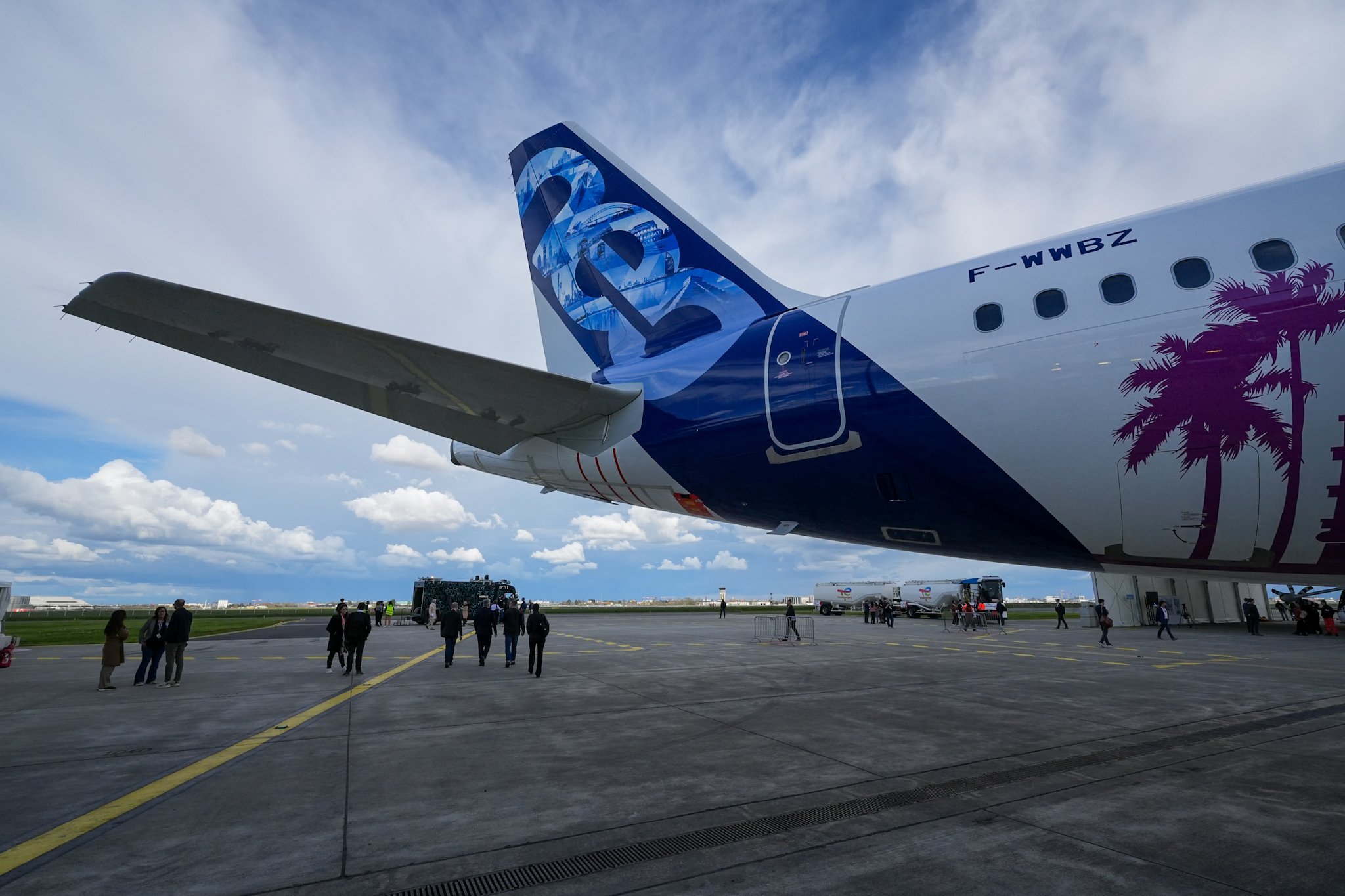 Airbus A320 aircraft grounded worldwide due to solar radiation software vulnerability