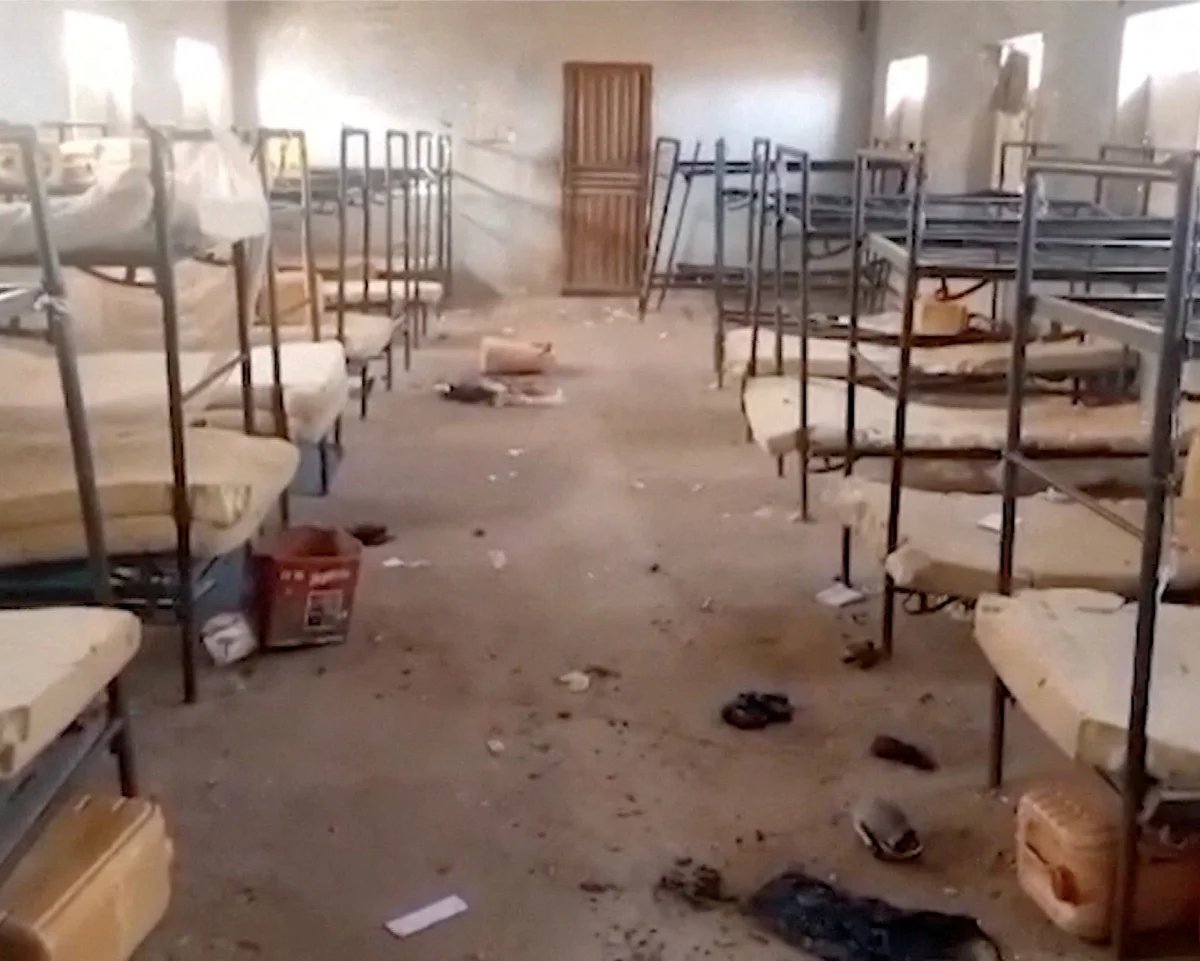 Nigerian schoolgirls celebrate freedom after being rescued from armed bandits who kidnapped them from Government Girls Comprehensive Secondary School in Kebbi state northwestern Nigeria November 2025