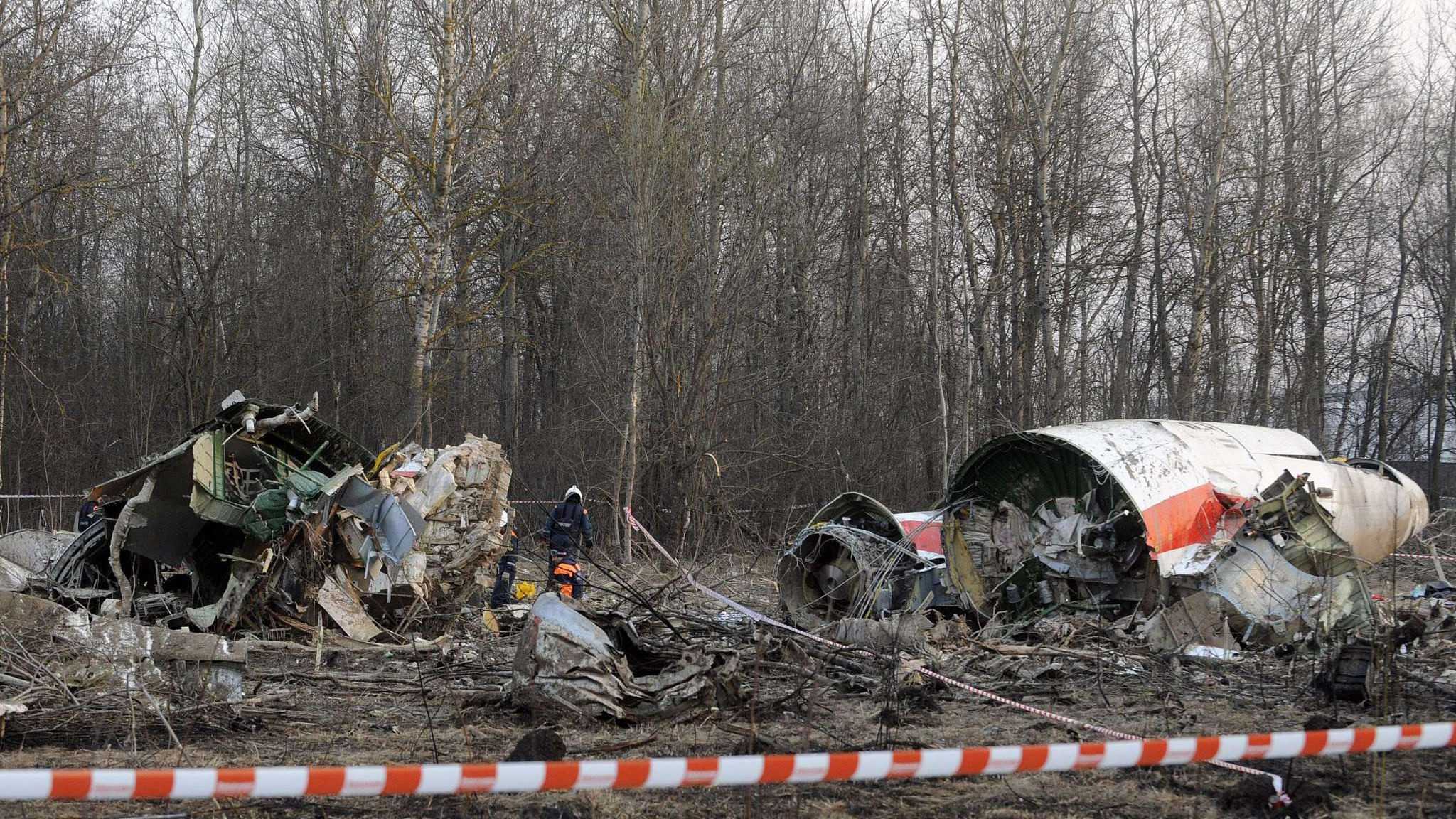 Memorial for victims of the Smolensk plane crash with Polish flags