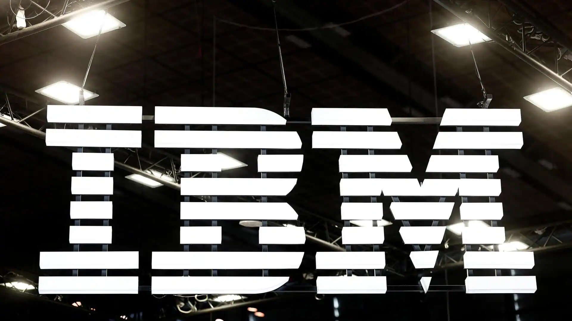 IBM nears $11B Confluent acquisition for AI data streaming dominance WSJ report