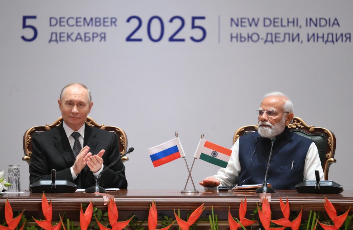 Putin Modi handshake Russia supports India BRICS 2026 chairmanship