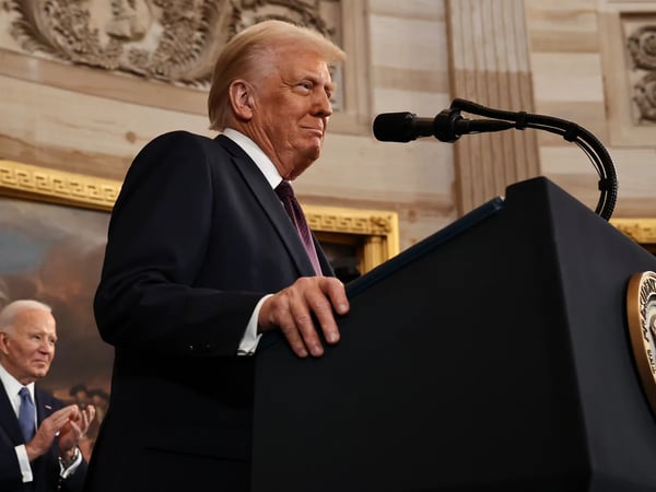 Trump DOT waives Southwest Airlines $11M fine 2022 holiday meltdown scandal