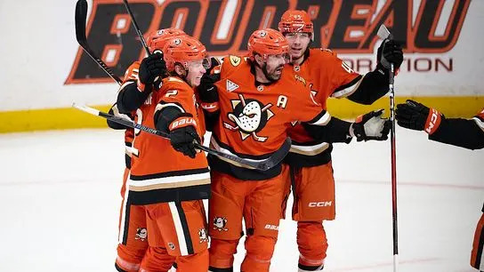 Alex Killorn during Ducks power play against Vegas Golden Knights
