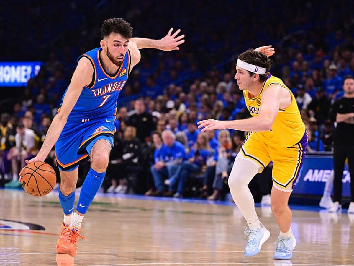 Chet Holmgren leads Thunder with dominant performance against Lakers