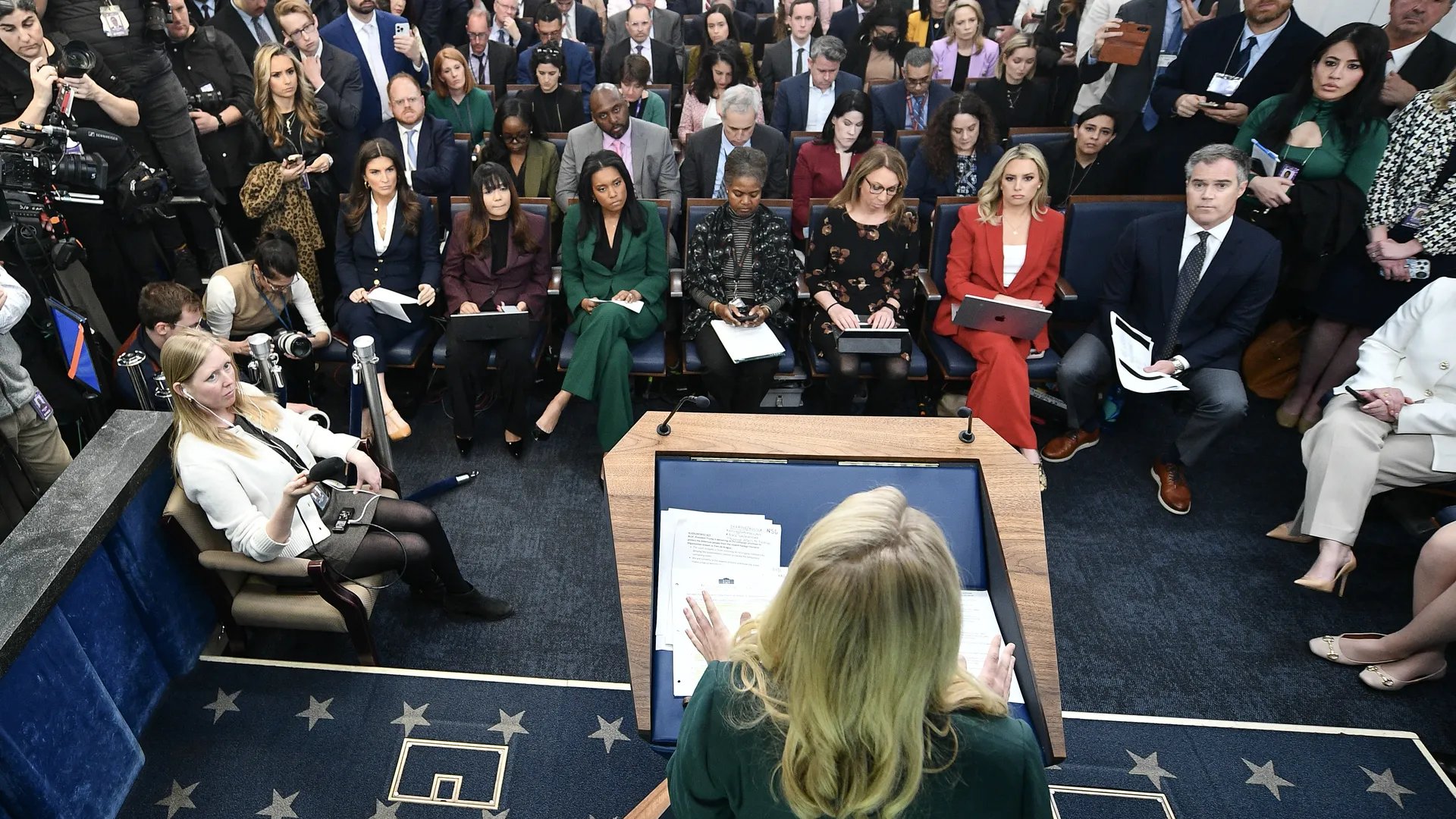 US health officials during a mental health policy briefing on antidepressant regulation