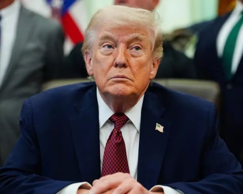 US President Donald Trump delays Iran strike as Tehran and Washington advance peace negotiations amid Strait of Hormuz tensions